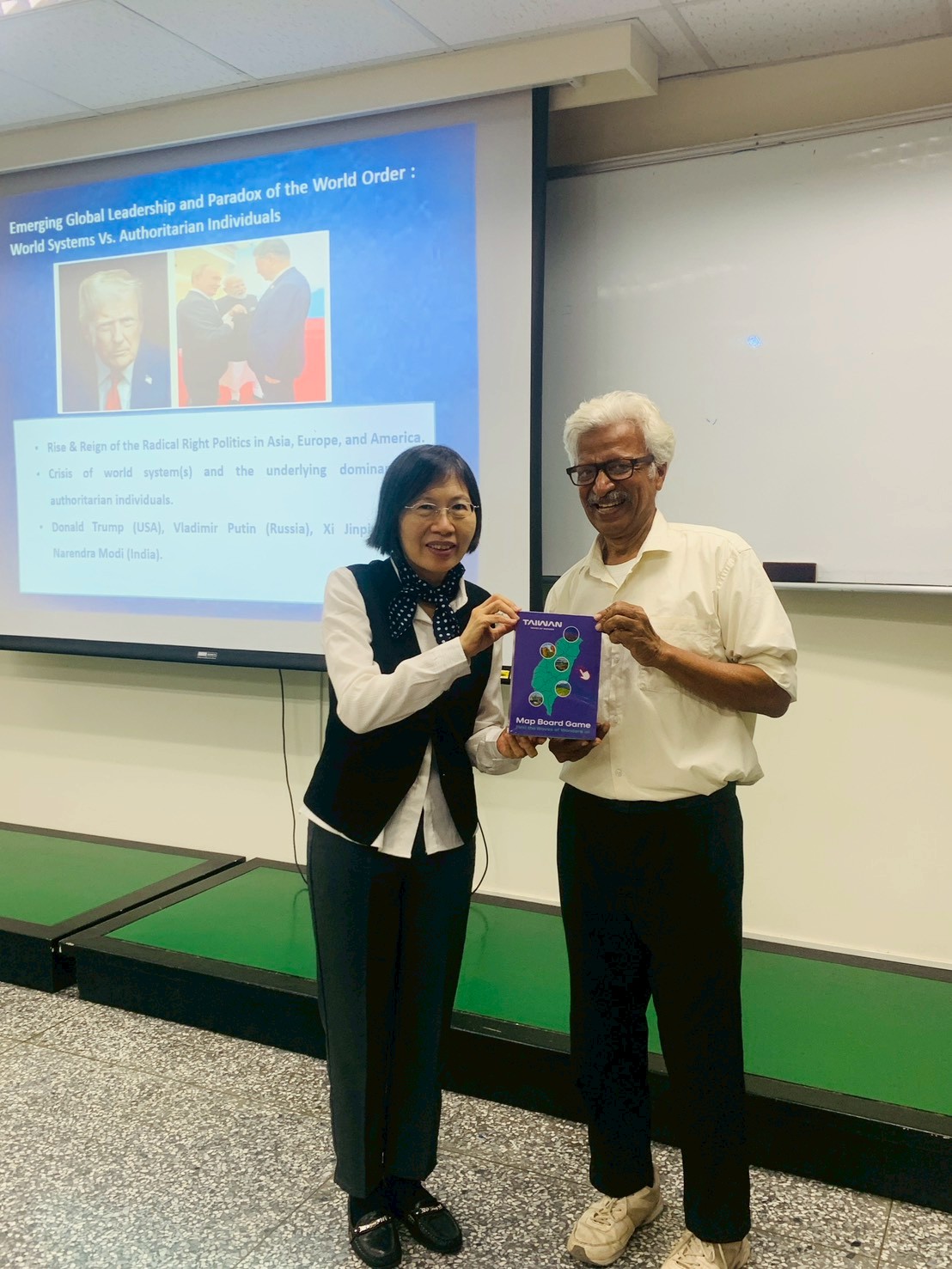Ramu Manivannan, a visiting scholar from India, gave a lecture entitled 